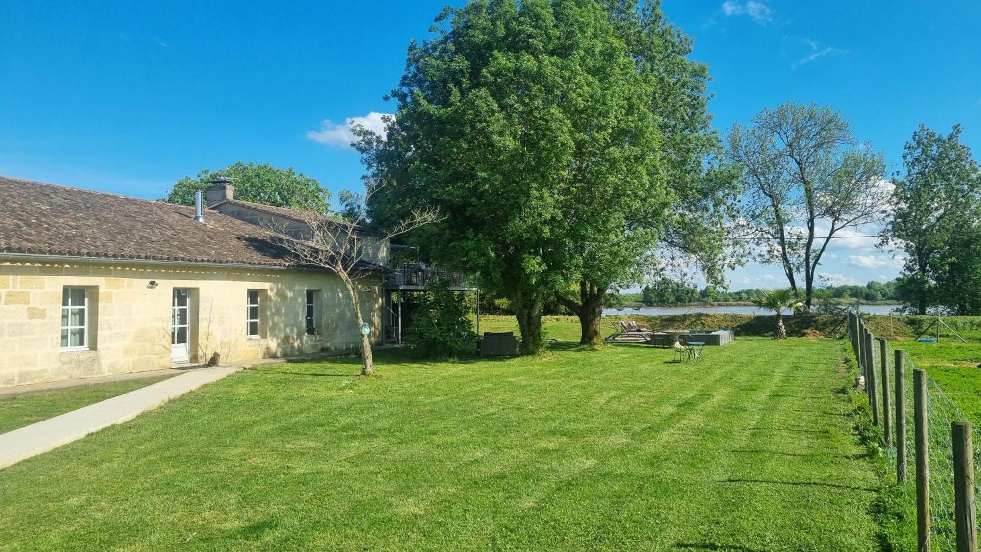 Bed and Breakfast LaRiviere Asques Exterior foto